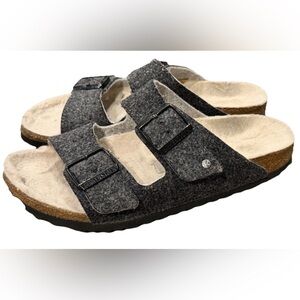 Birkenstock Women’s Arizona Rivet Gray Shearling Wool Sandals Shoes Size 39, 8.5